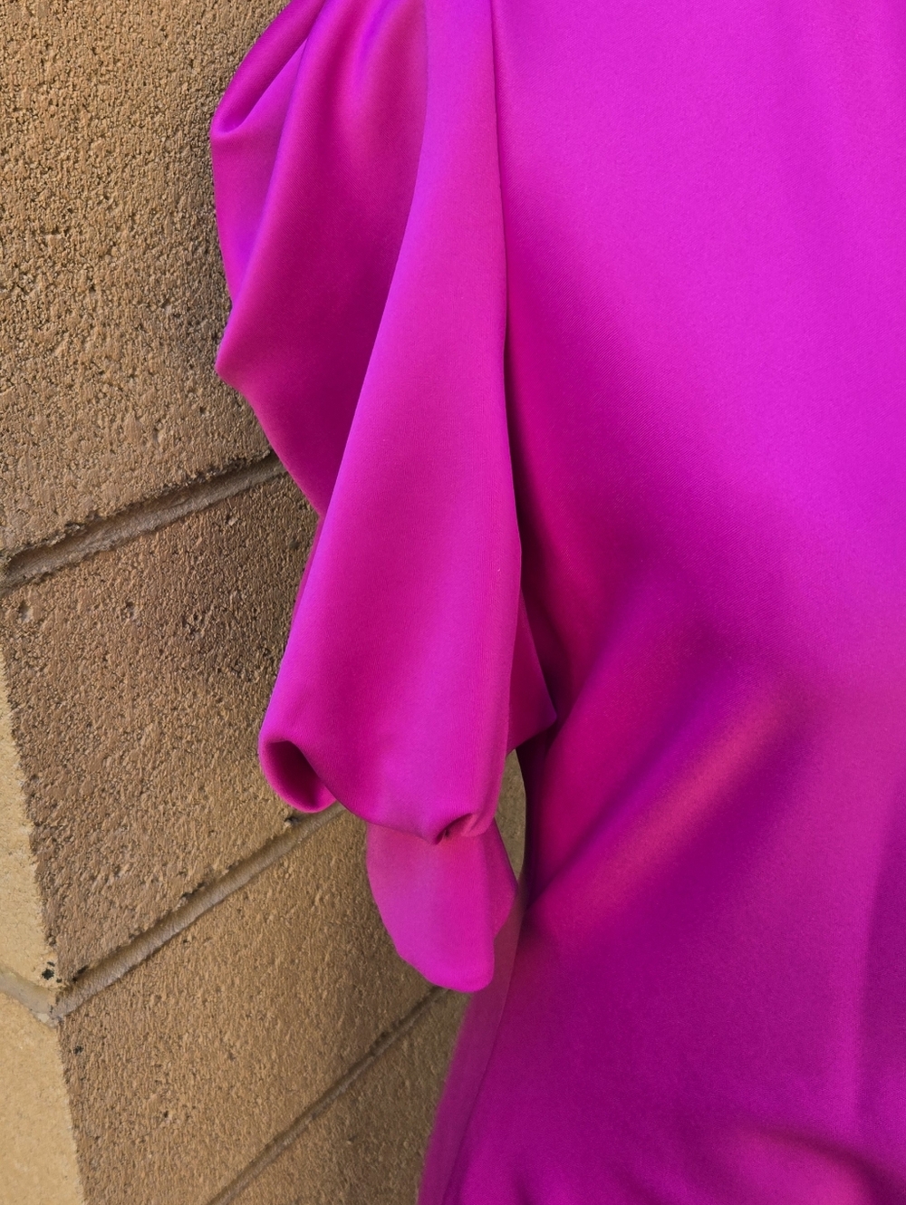 Black Halo Zella Fuchsia Puff-Sleeve Sheath Dress - Picture 3 of 12